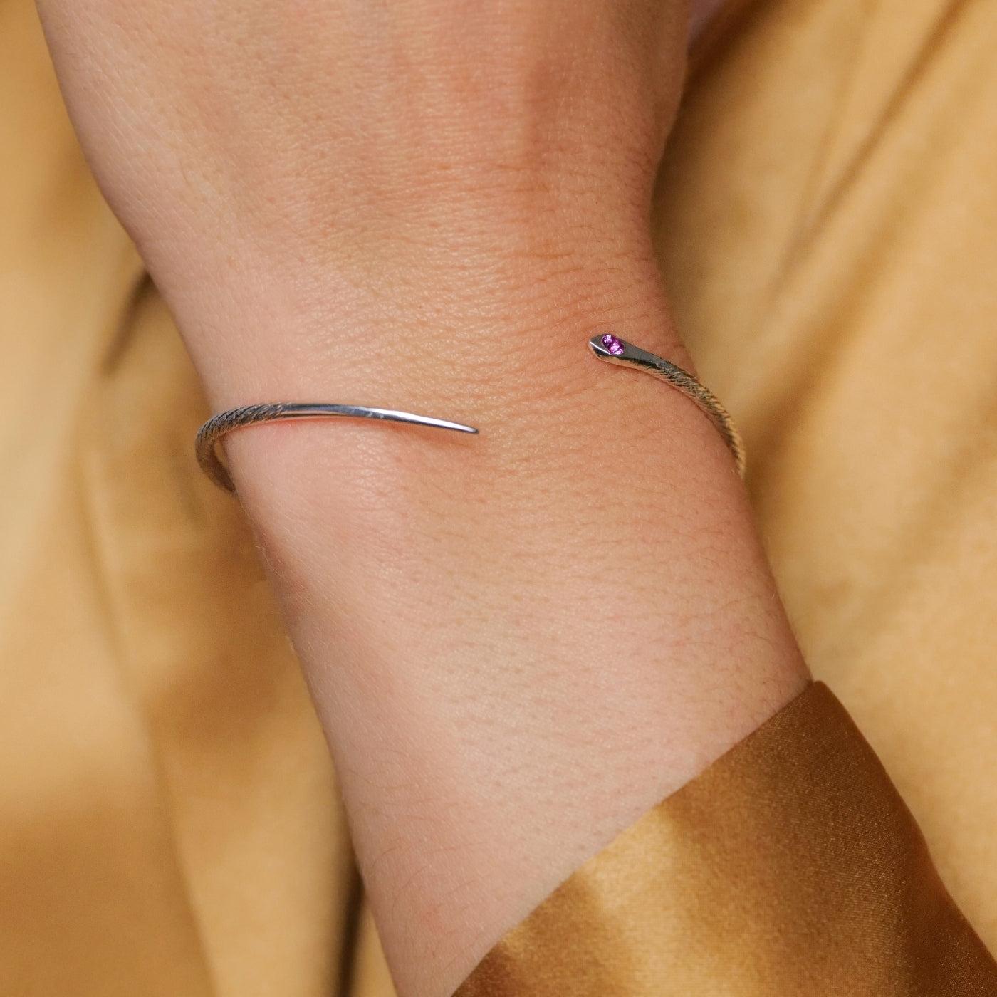 Snake Cuff No.1
